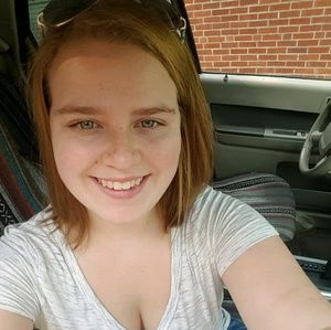 Meet your Posher, Paige